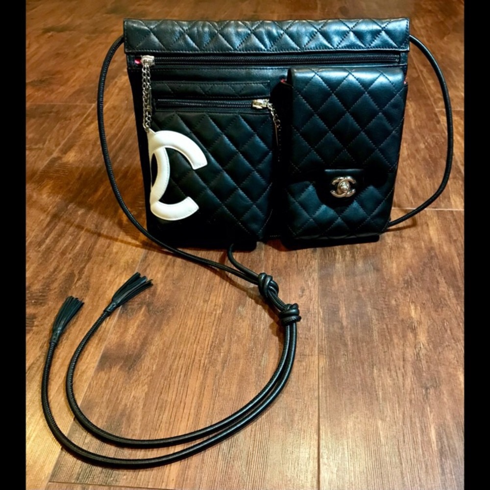 Chanel / Black Quilted Shoulder Bag